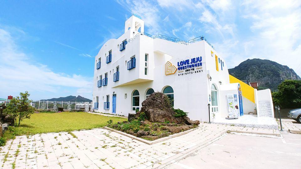 Love Jeju - Sanbangsan Szogüpho Kültér fotó